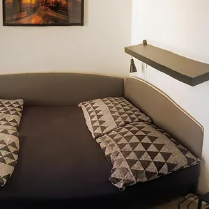 Sparrowl Budapest