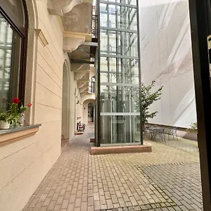 Gracia House Apart-hotel