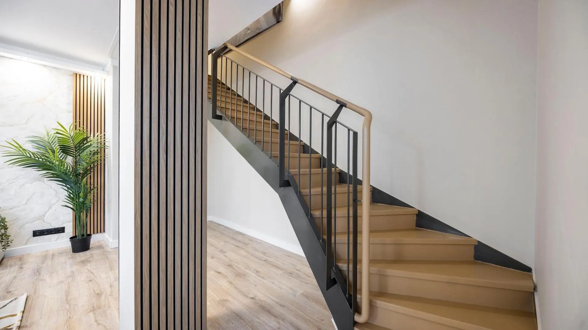 Exclusive Central Duplex Penthouse In The Heart Of Budapest Apartment
